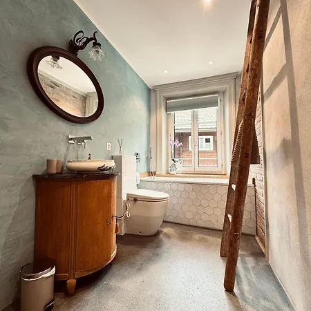 Apartamento Art Residence, Beat Staehli